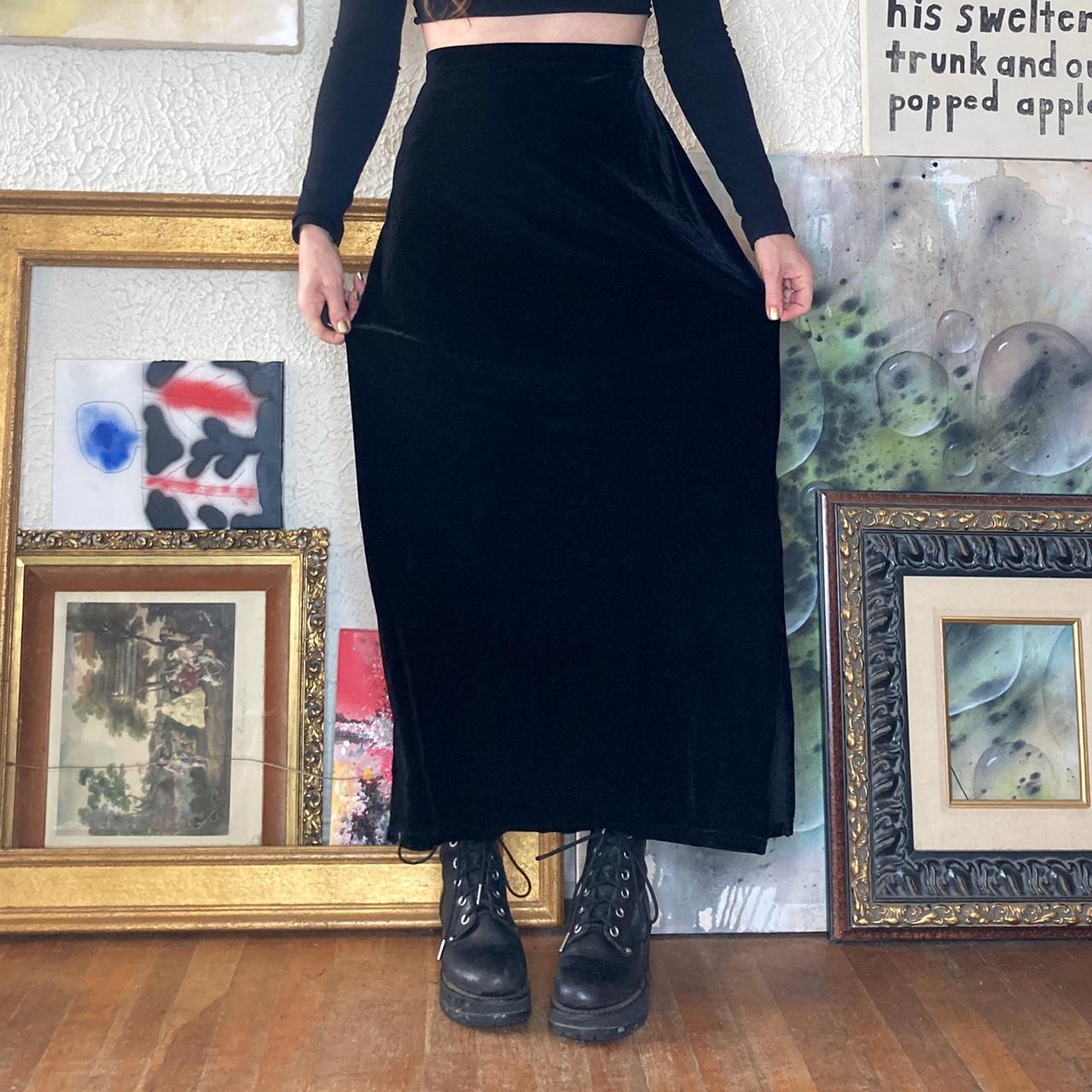 Women's Black Skirt (3)