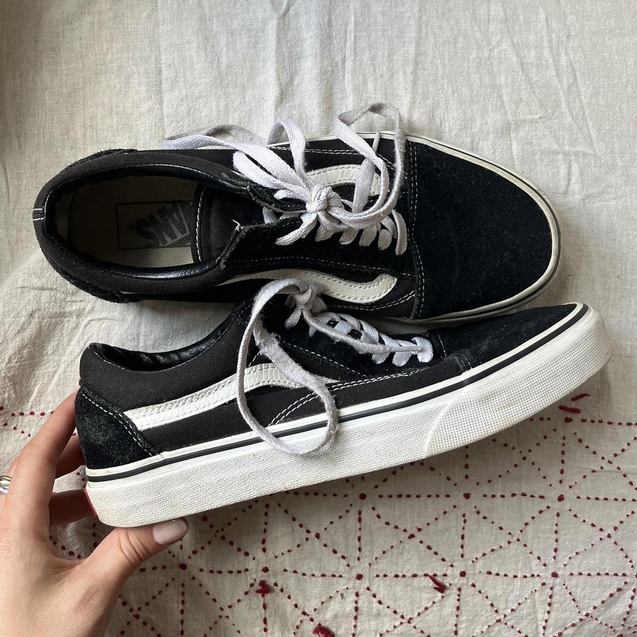 Black tie cheap up vans