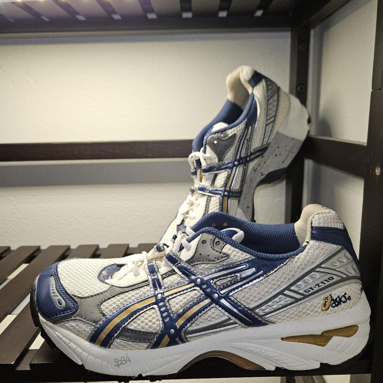 asics gt 2110 running sneakers Size US mens. Depop