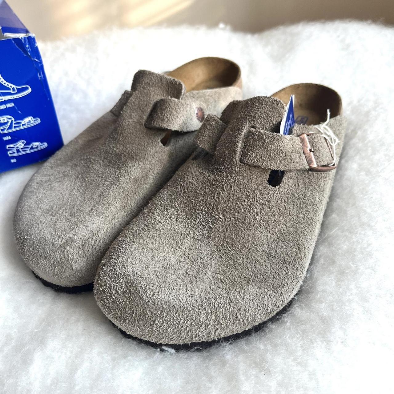 Birkenstock Women's Clogs | Depop