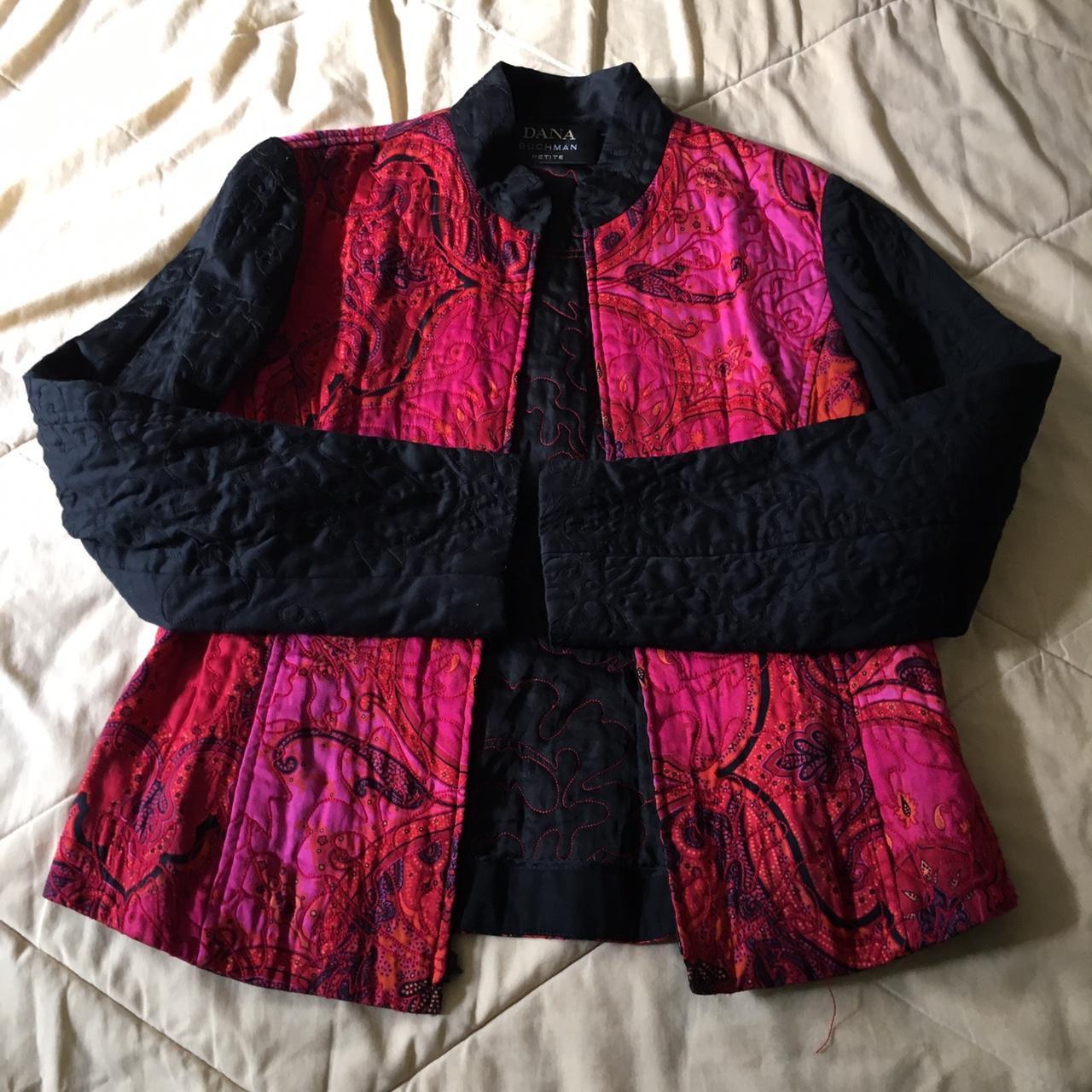 item listed by natashiiita