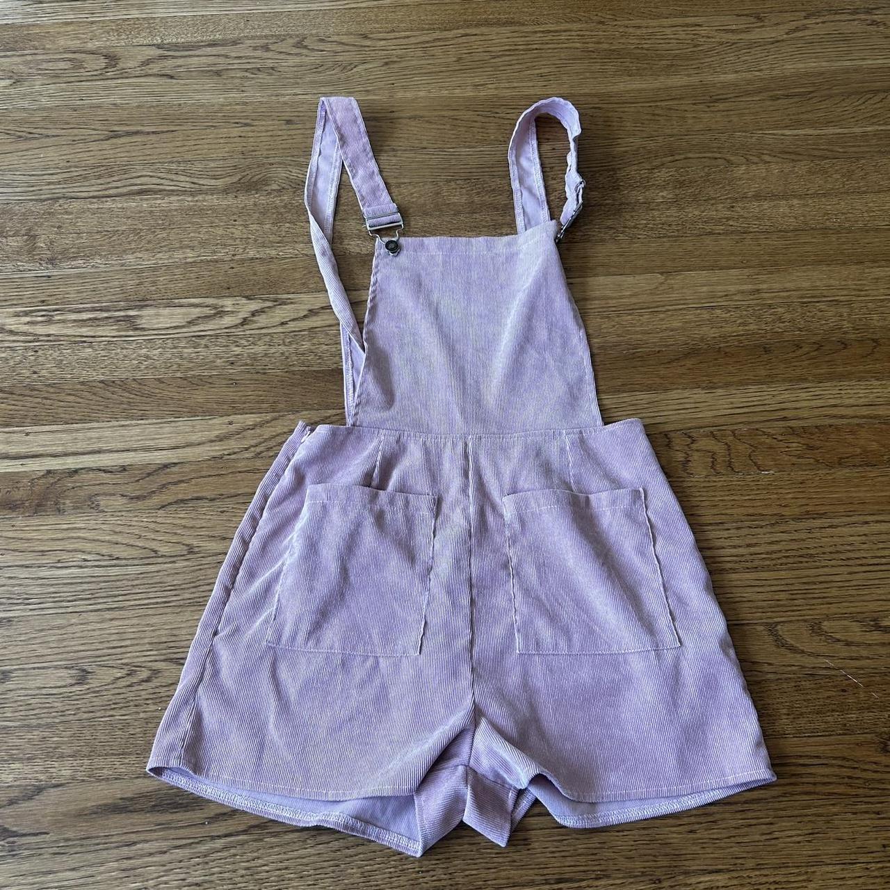 item listed by natashiiita