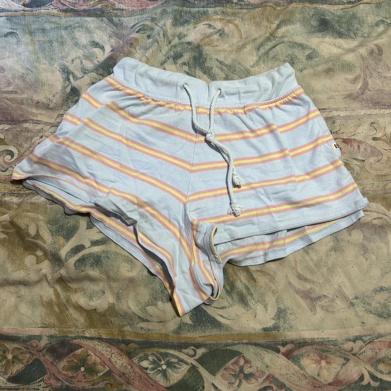 item listed by natashiiita