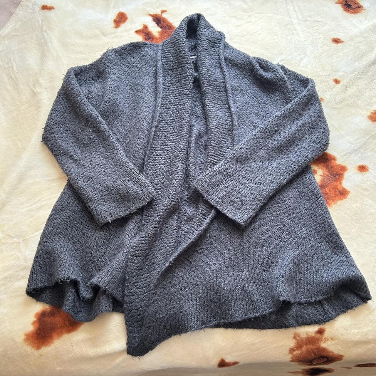 item listed by natashiiita