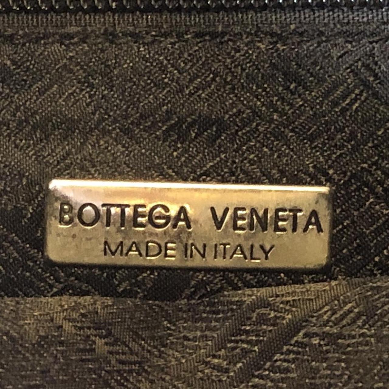 Vintage Bottega Veneta black handbag Features... - Depop