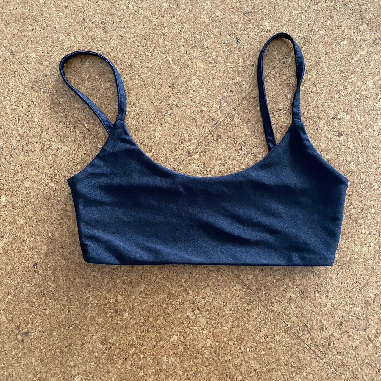 Boohoo Women's Black Bikini-and-tankini-tops | Depop