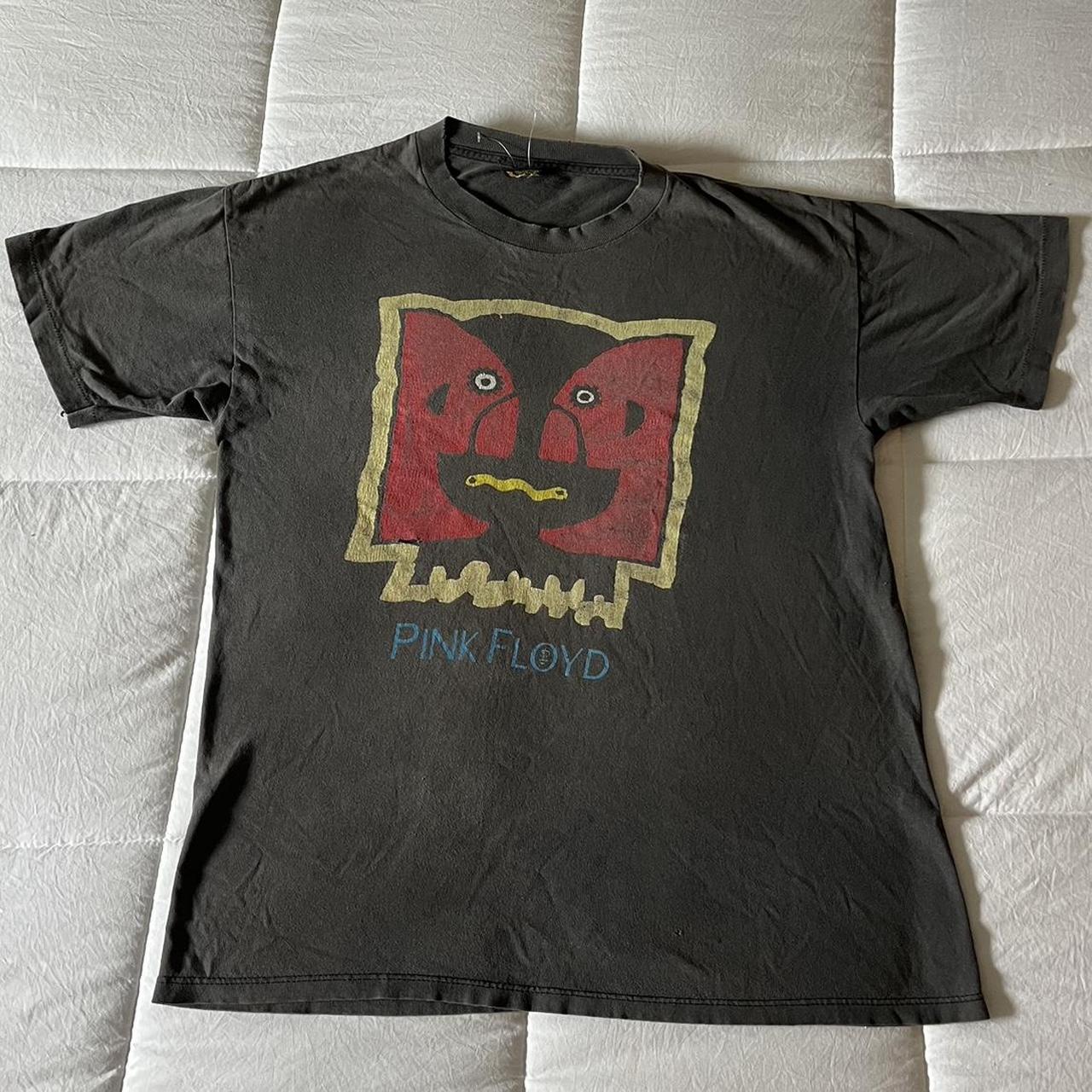 Pink Floyd 1994 North American Tour Tee Fade is... - Depop