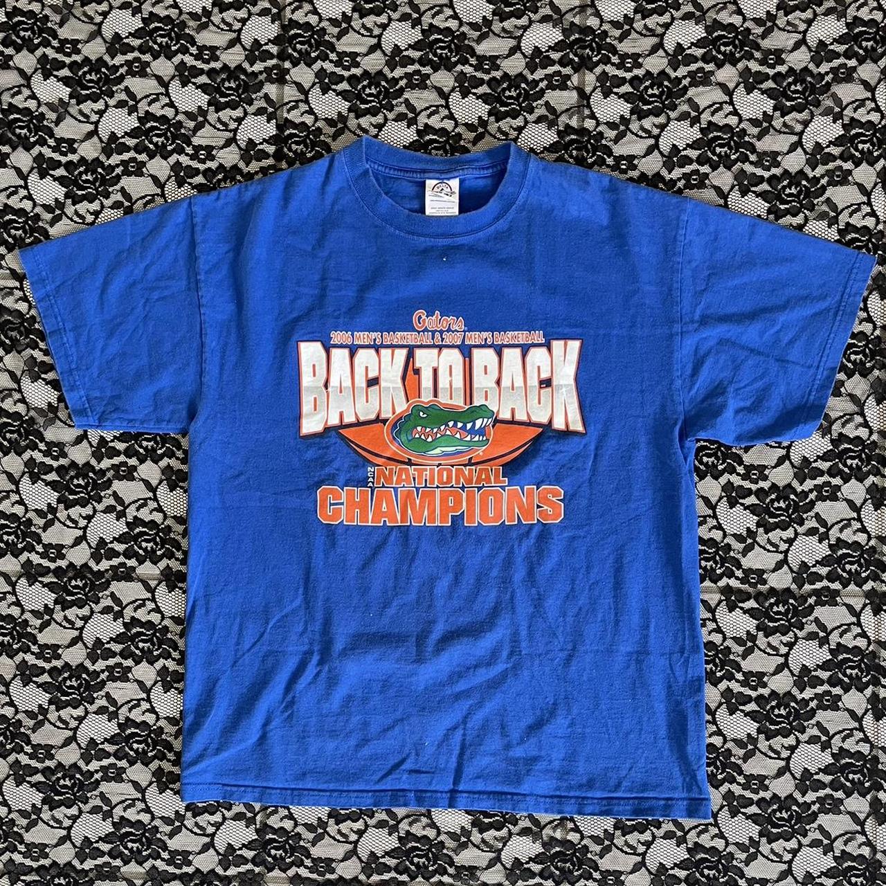 FLORIDA GATORS 2006 NATIONAL CHAMPIONS FOOTBALL T-SHIRT ( X-LARGE )