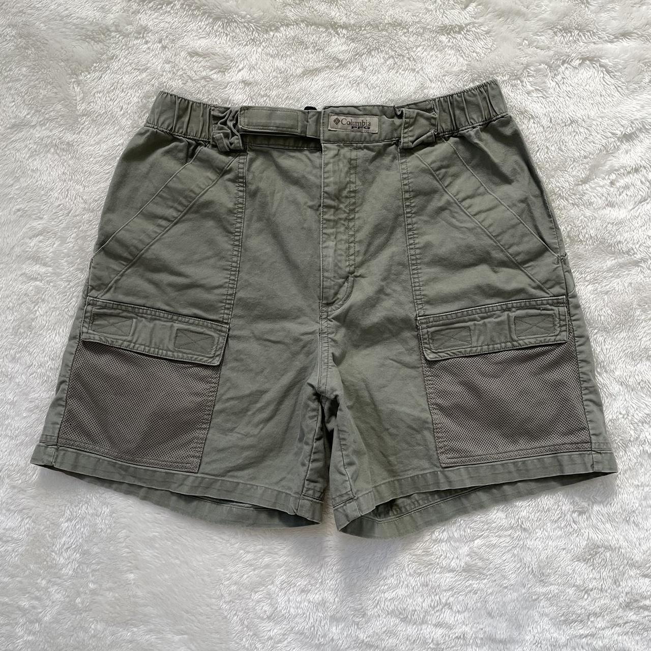 Vintage Columbia PFG Cargo Outdoor Shorts Sz... - Depop