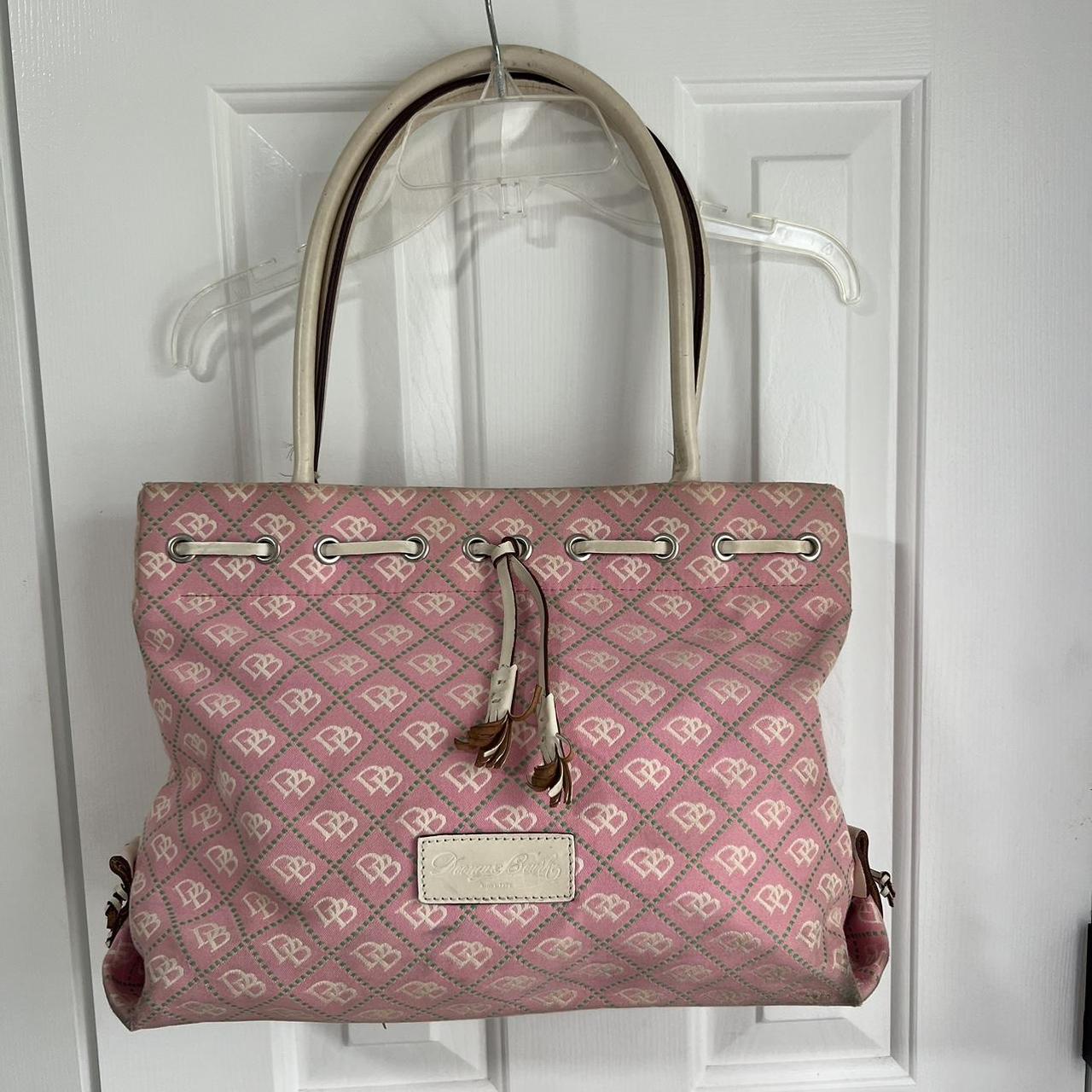 Dooney hot and Bourke pink shoulder bag vintage purse