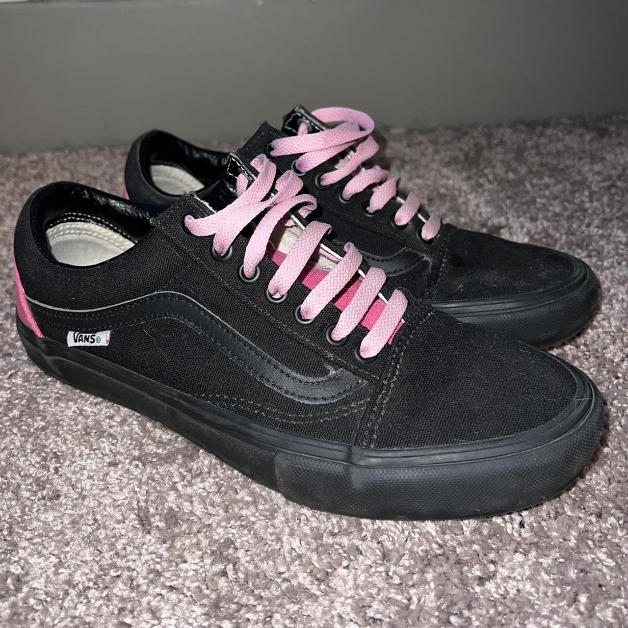 CHER STRAUBERRY CUSTOM PRO VANS Super cute pink