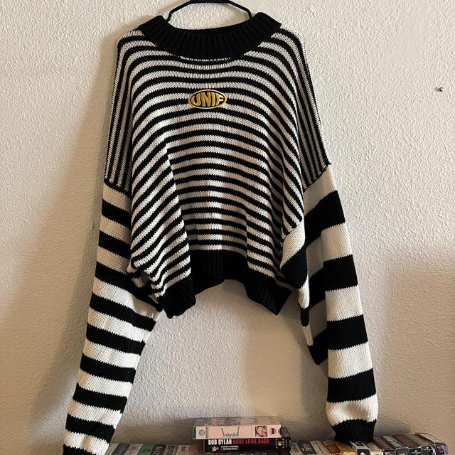 UNIF Clarissa Women's Black and Yellow Jumper 🐝... - Depop