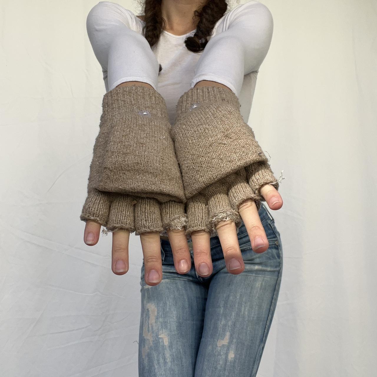 Y2K Fingerless gloves Same day shipping always... Depop