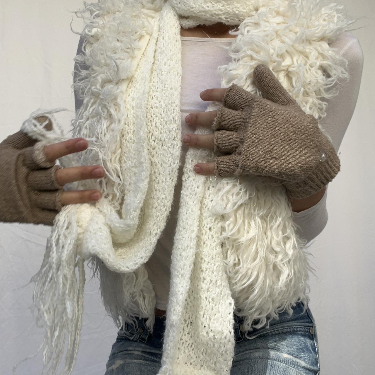 Y2K Fingerless gloves Same day shipping always... Depop