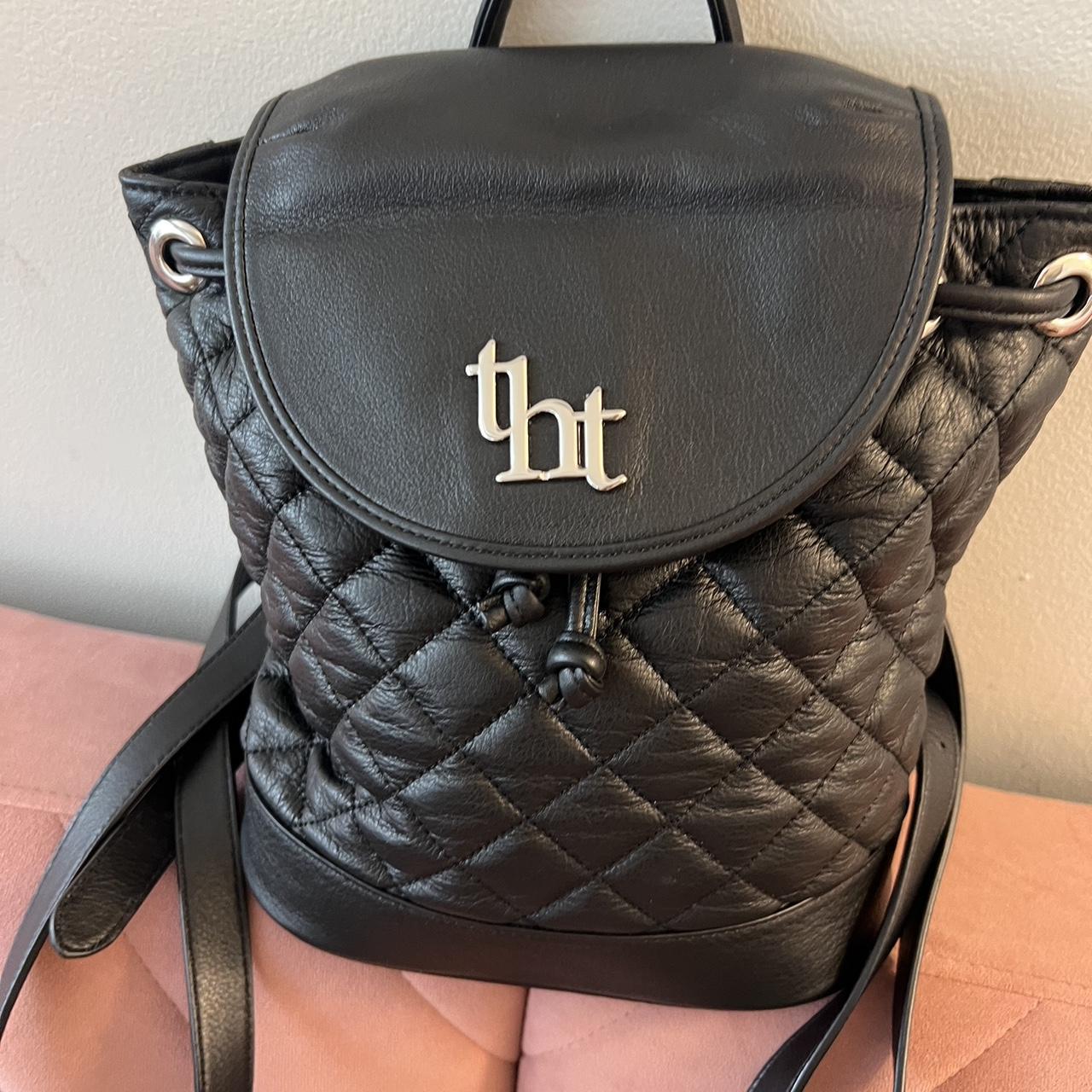 【ThreeTimes】Acorn backpack THREETIMES Acorn Backpack - Black: Stylish, Spacious, and