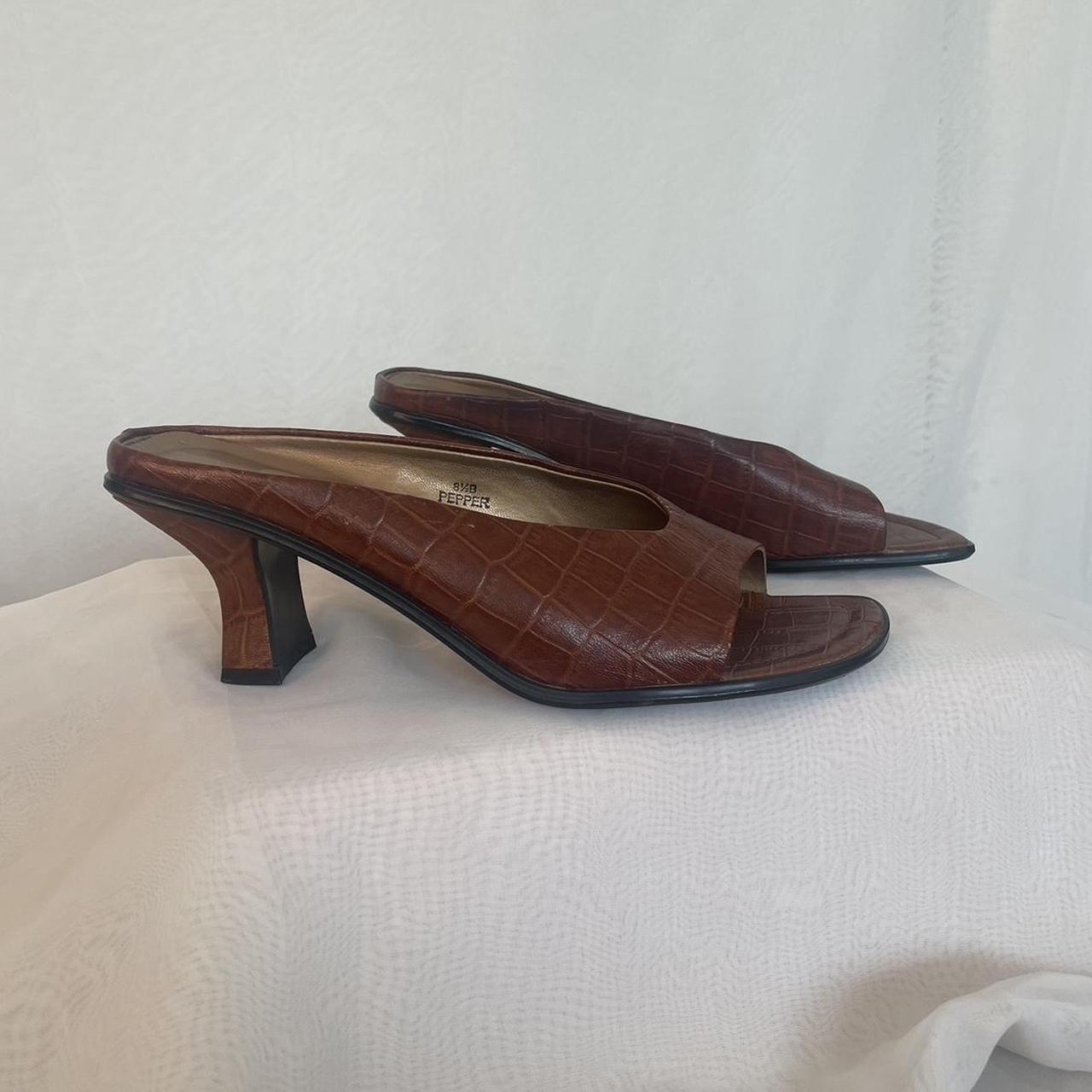 The CUTEST vintage mules. Brown leather alligator... - Depop