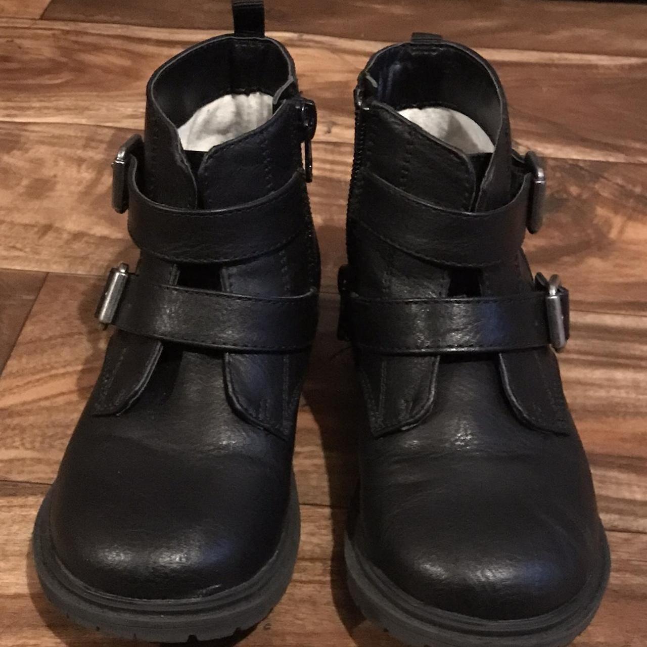 Kids Girls Cat and Jack black zipper boots - Depop