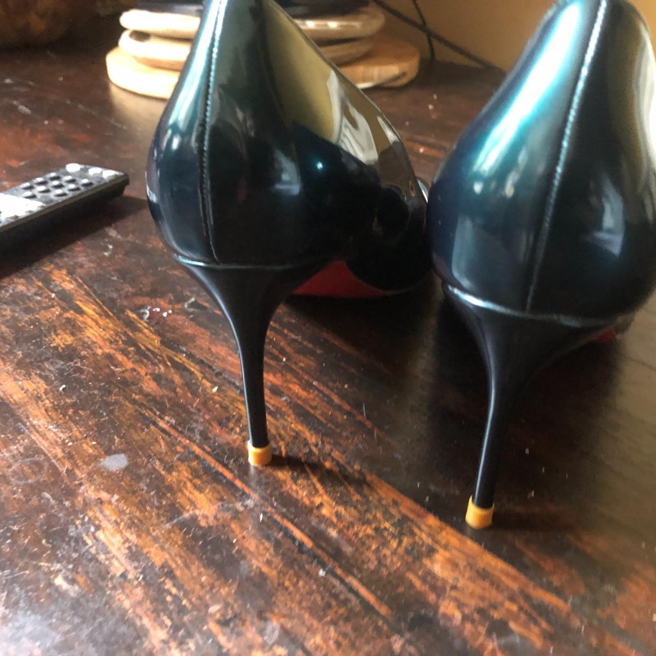 metallic green shoes