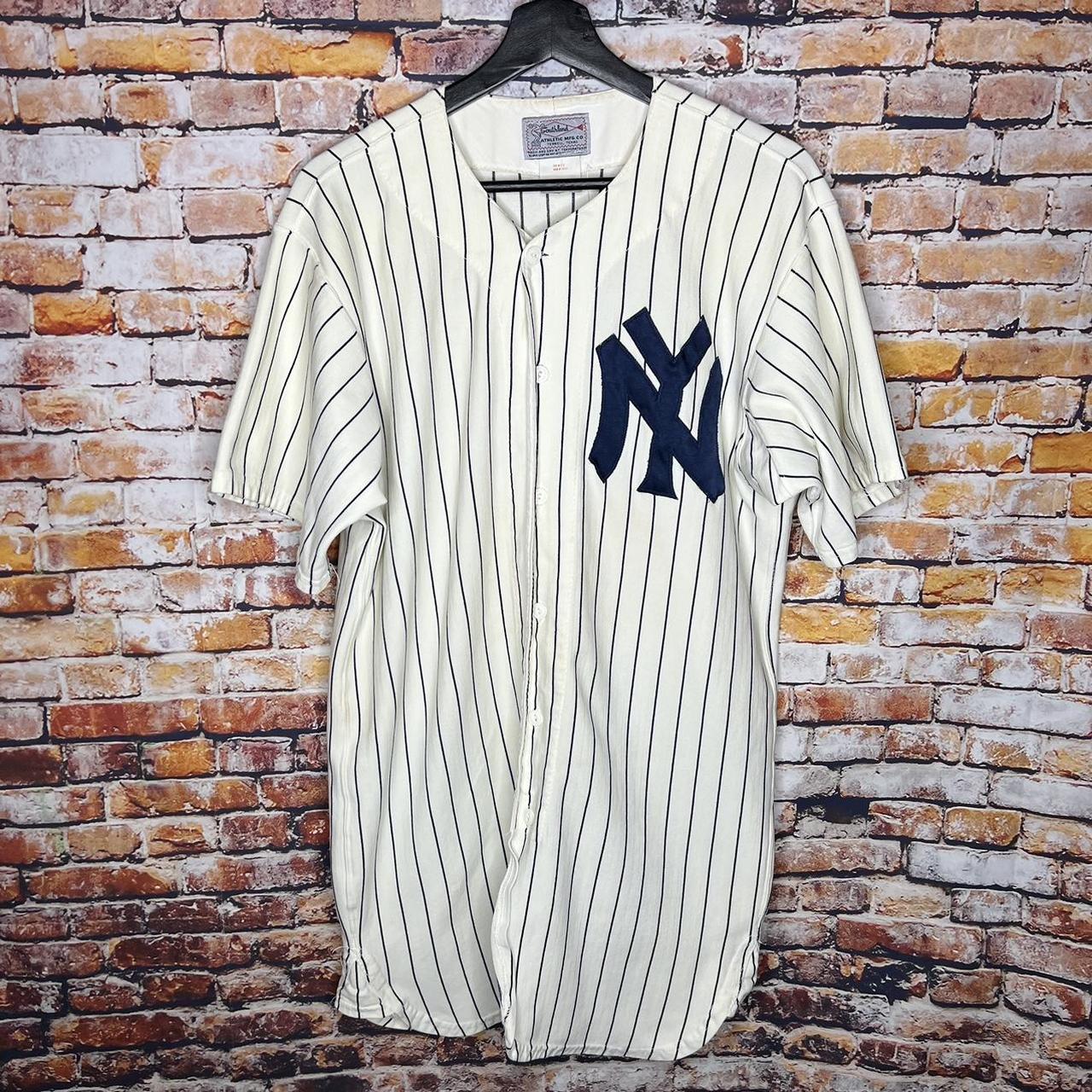 Vintage New York Yankees Majestic Home Jersey Men's - Depop