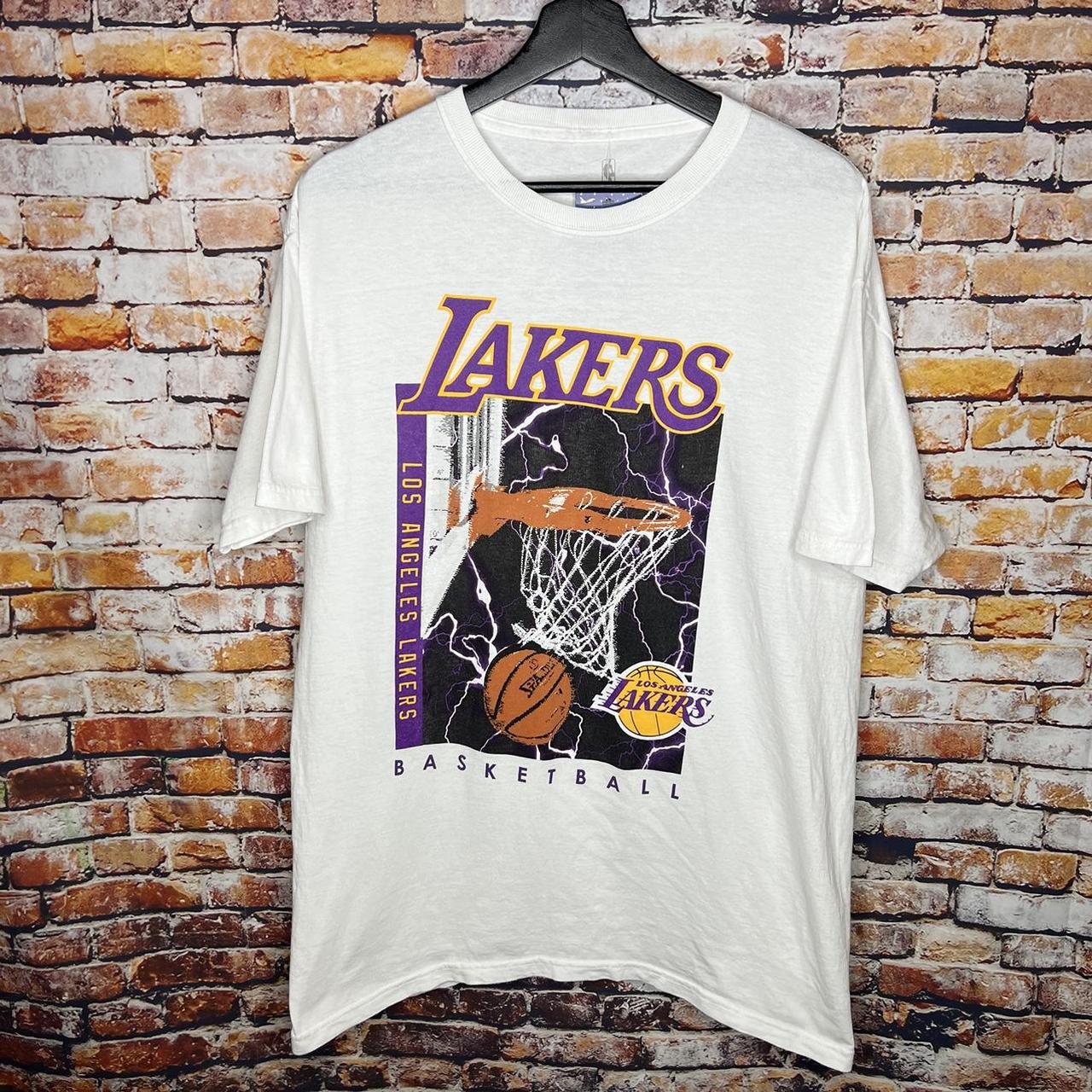 NBA Men's White T-shirt | Depop