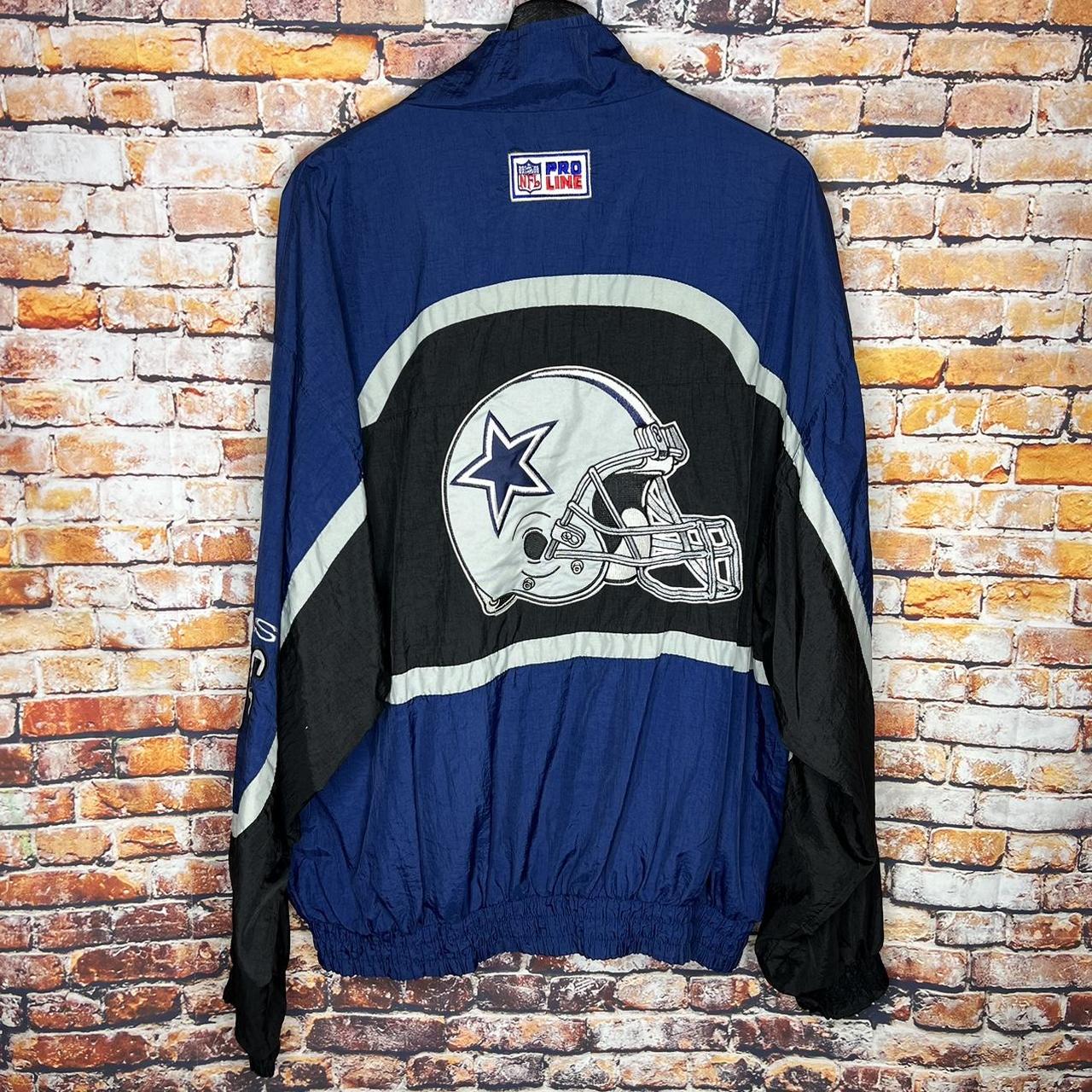 NFL Men's Navy Top Depop