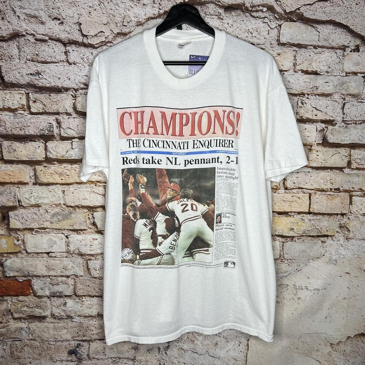 Vintage 1990 Cincinnati Reds World Series champions - Depop