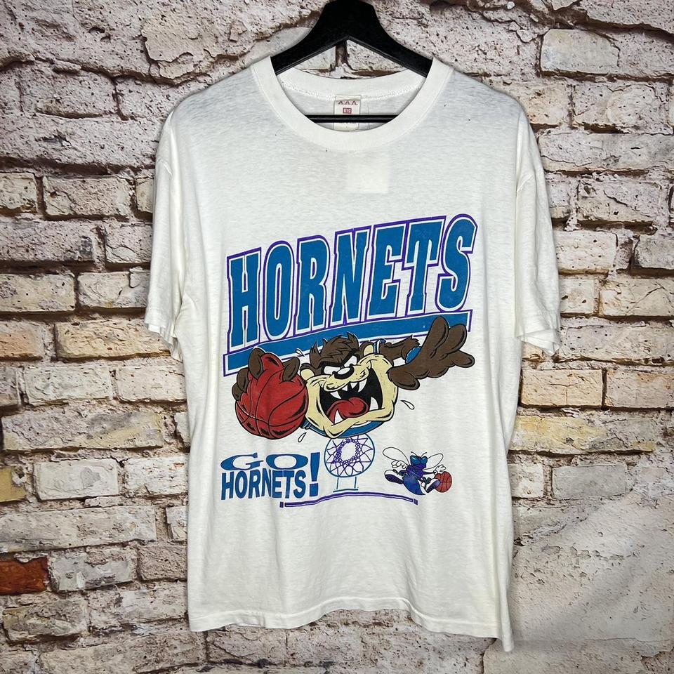 Vintage 90s Charlotte Hornets TAZ Sweatshirt Size Mens 