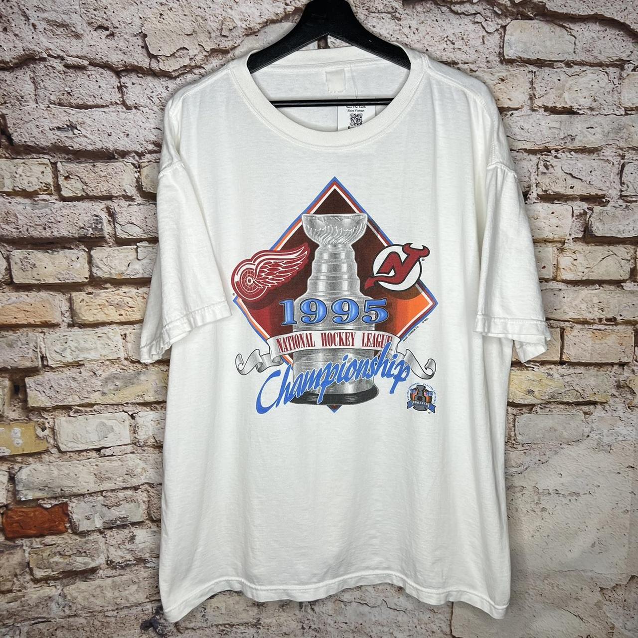 1995 Nhl New Jersey Devils Stanley Cup Champions Graphic T-shirt