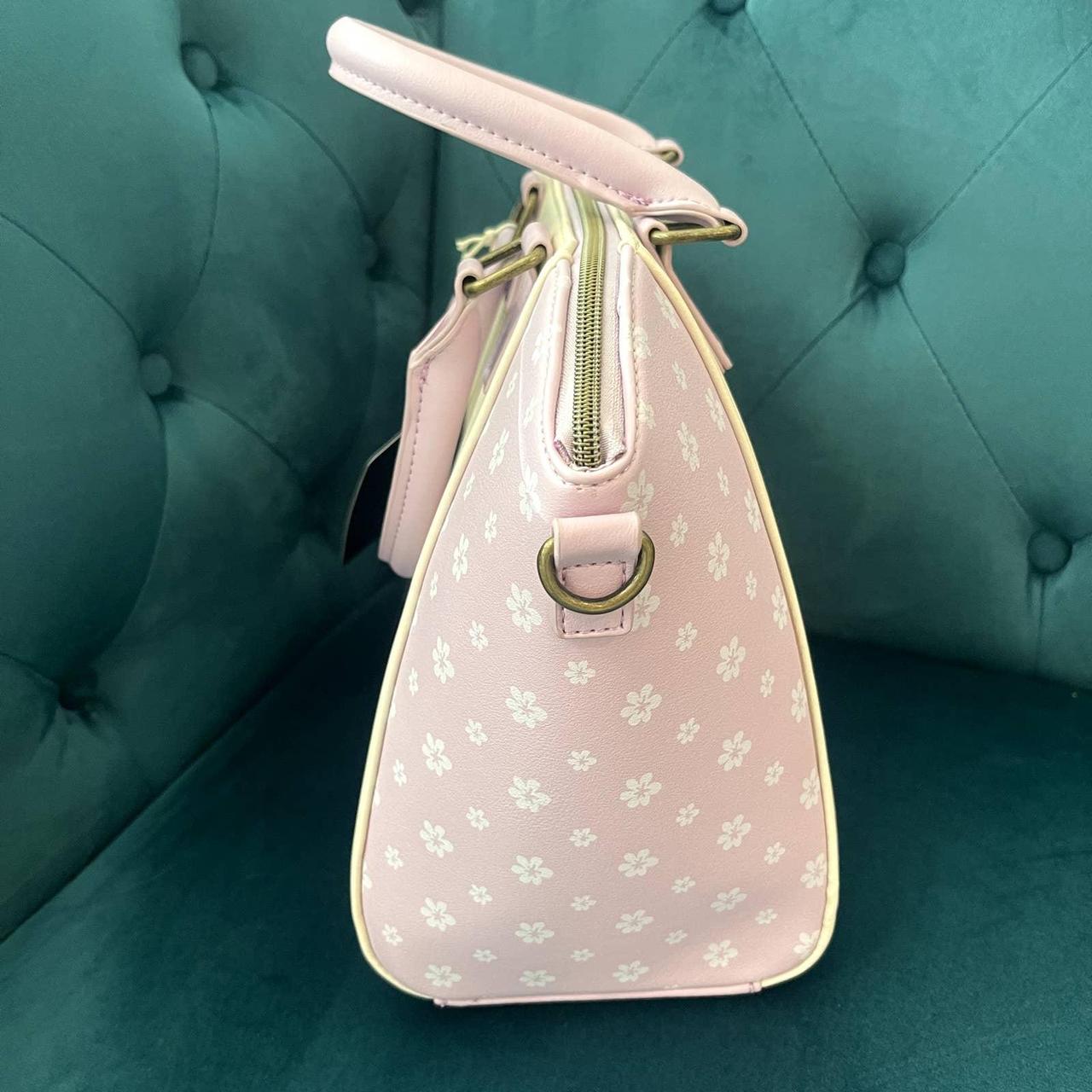 Coquette: Louis Vuitton Speedy Bandouliere