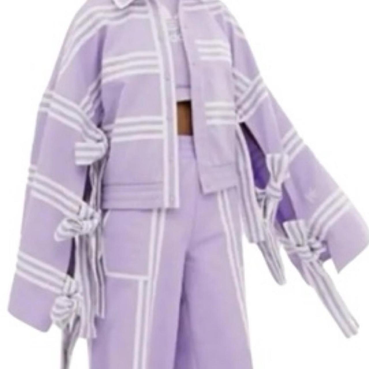 item listed by nicolette_ok