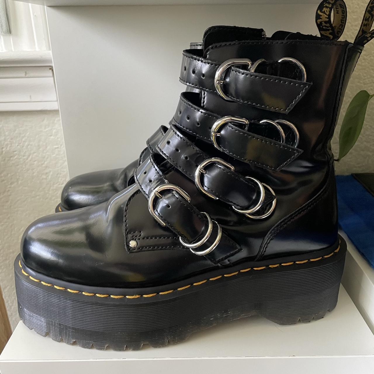 Doc martens size sales 9