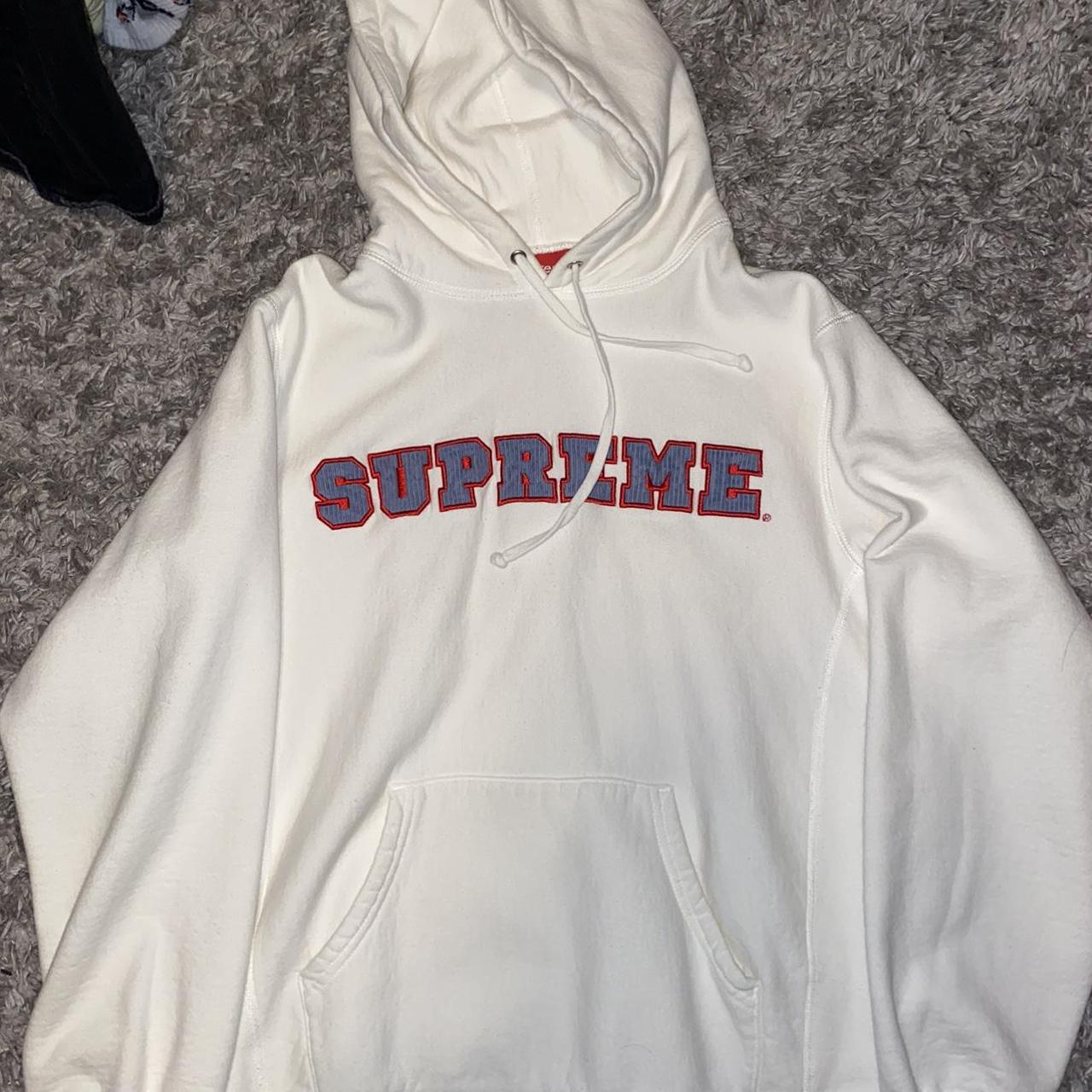 Supreme Men's White and Red Hoodie | Depop