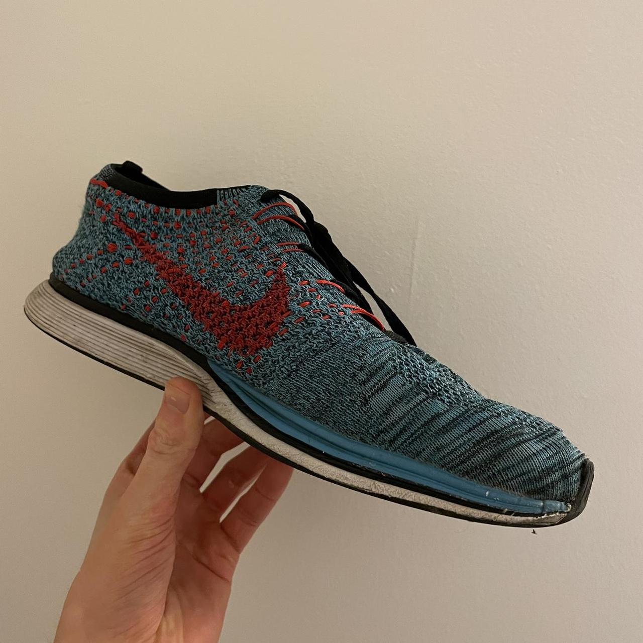 mens nike flyknit racers