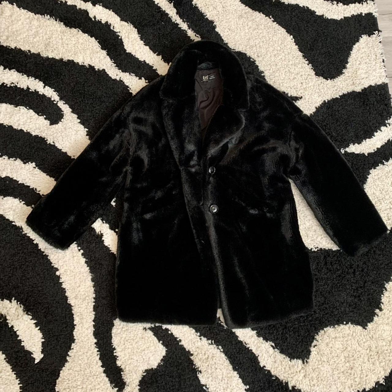 Zara Women's Black Jacket | Depop