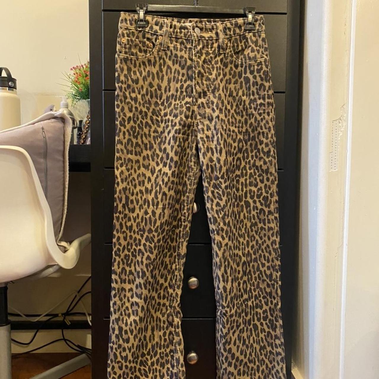 Levi’s leopard/cheetah corduroy Ribcage pants. I’m... - Depop