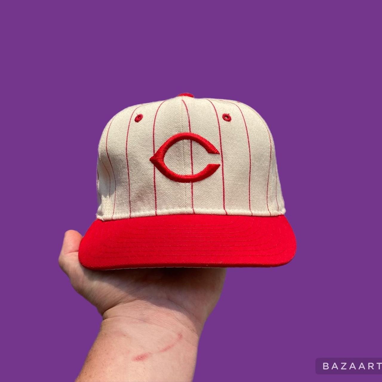 Vintage Cincinnati store Reds new era wool hat