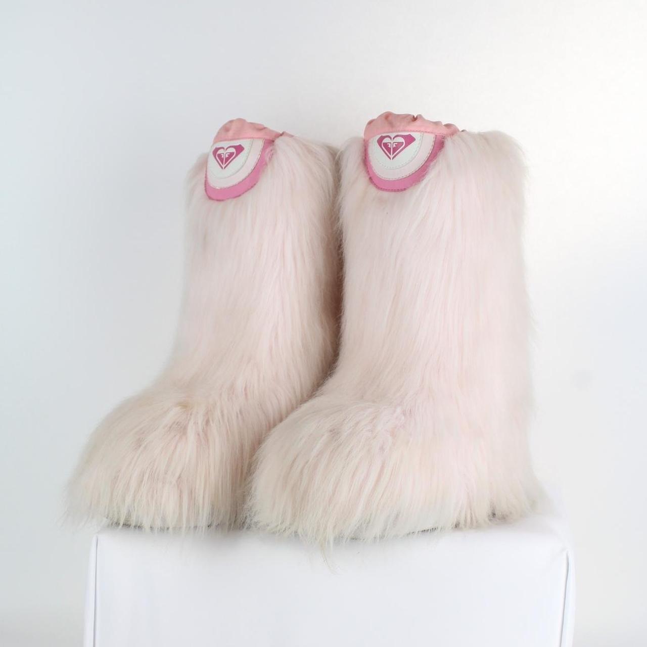 Pink yeti cheap boots