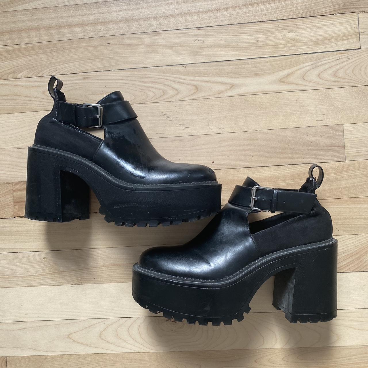 Pull and clearance bear boots womens