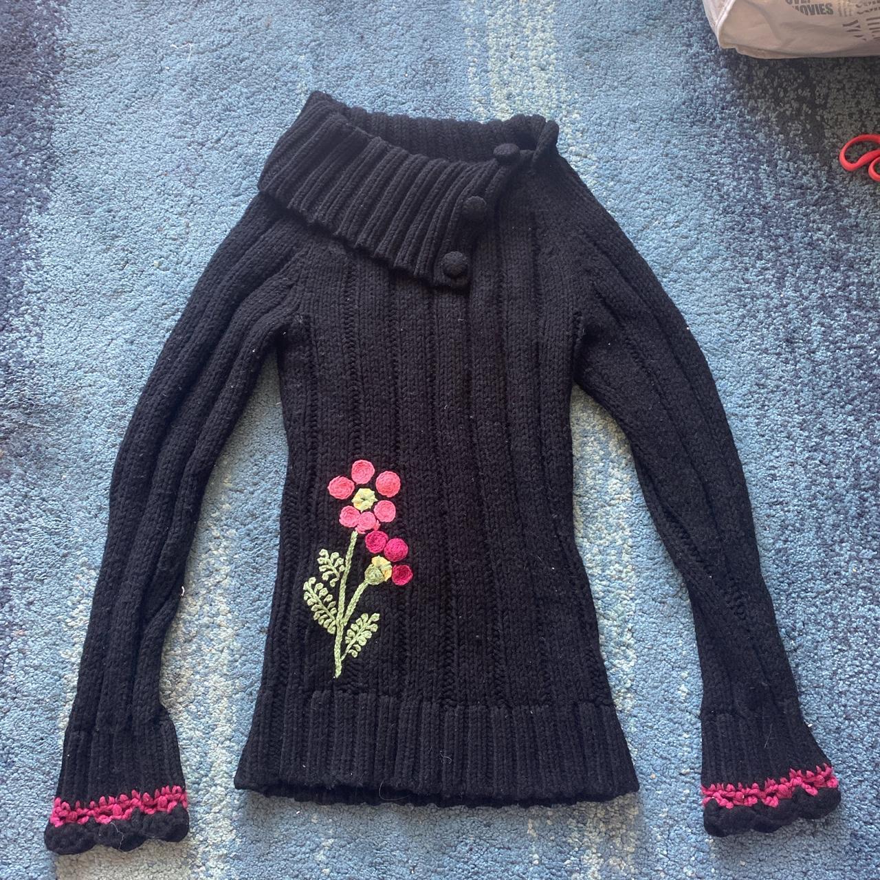 Guess Women's Black and Pink Jumper
