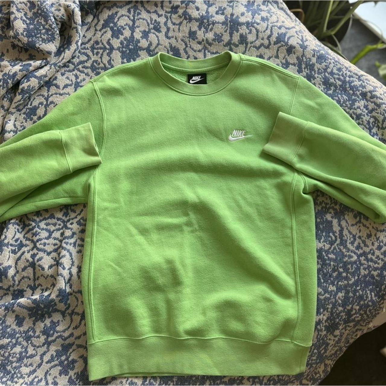 nike fluffy sweatshirt