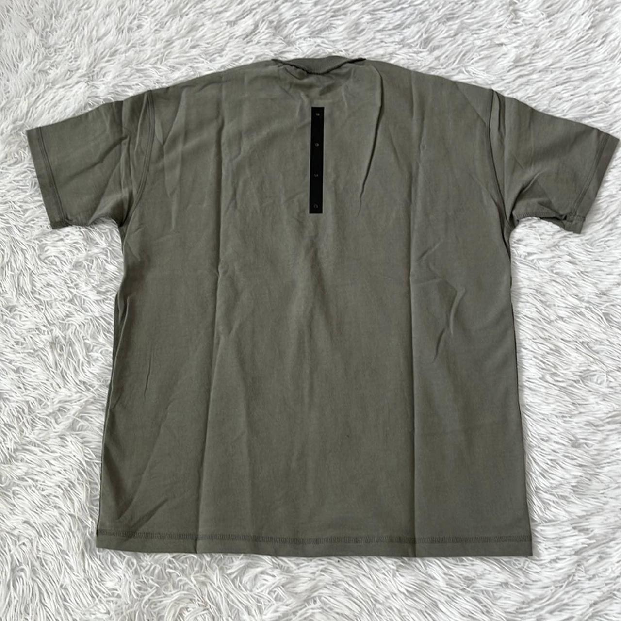 ASRV MEN’S 0481. REVERSIBLE selling VENTED OVERSIZED TEE IN SAGE SIZE XS