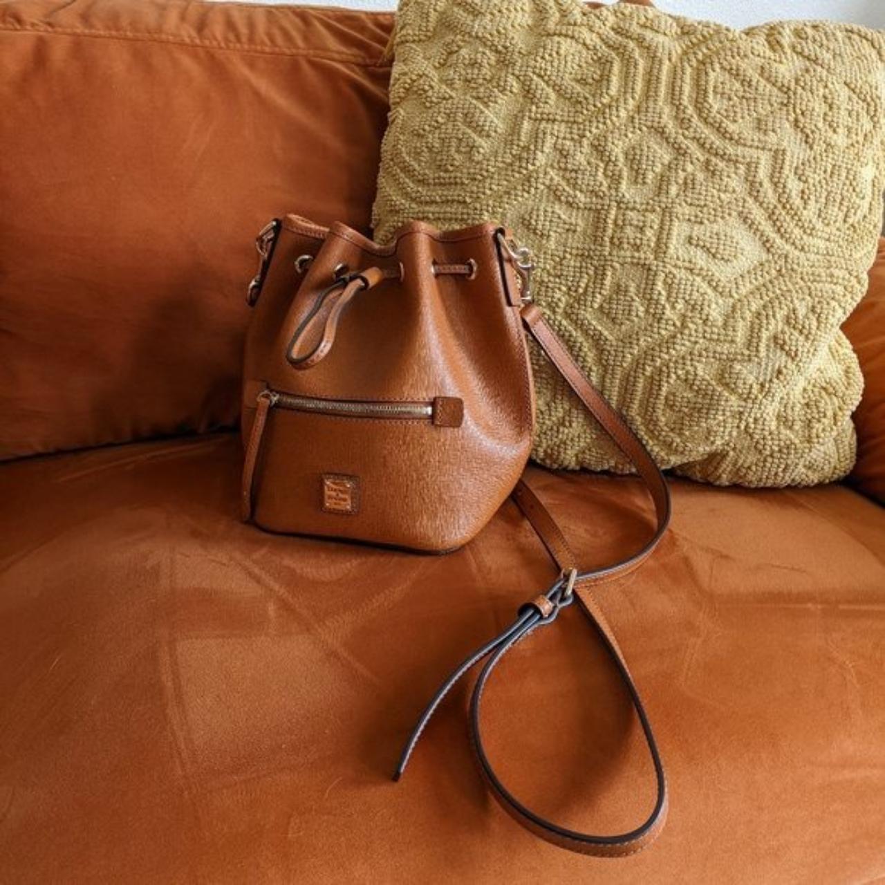 Dooney & Bourke Women's Leather Bag