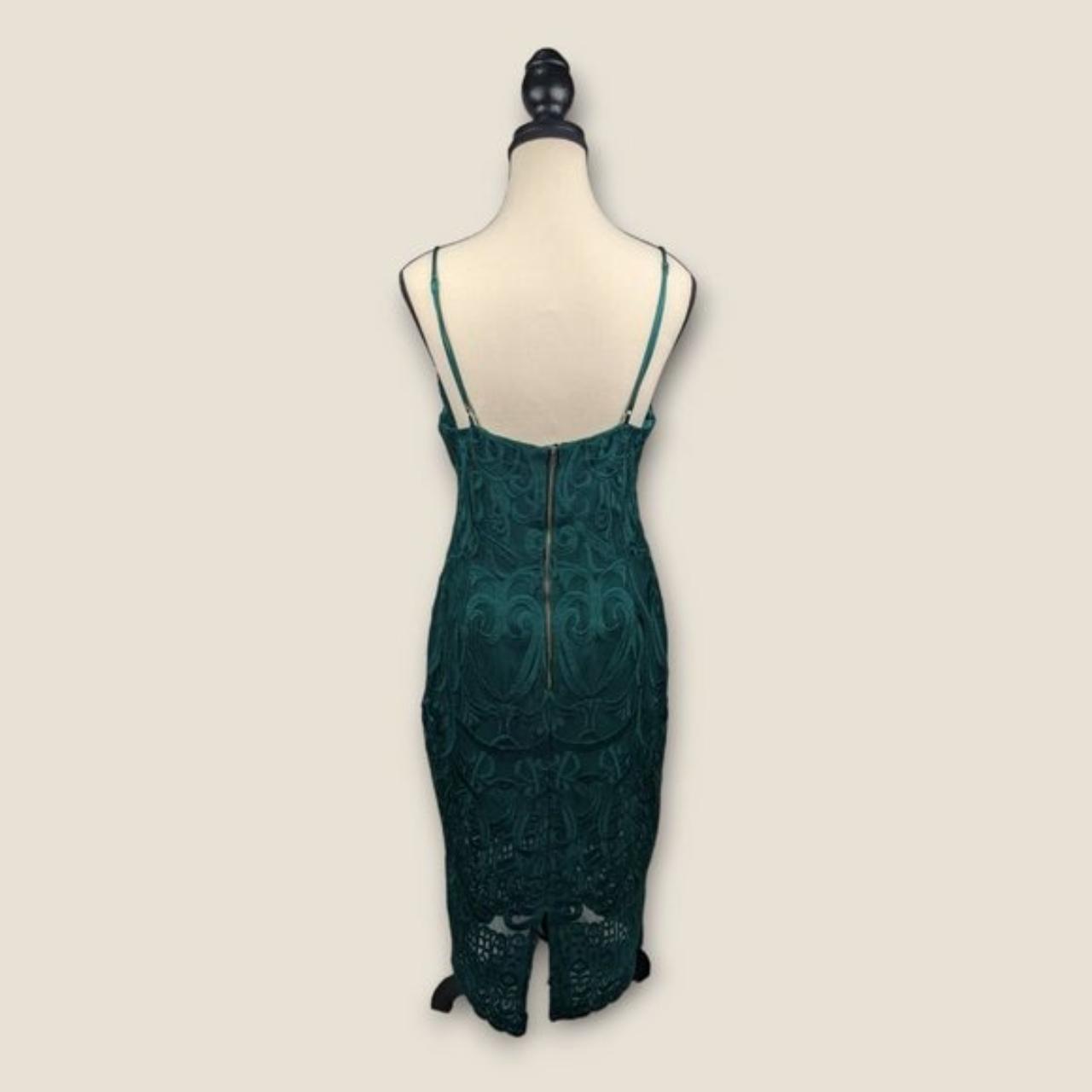 Gia forest green outlet lace bodycon midi dress