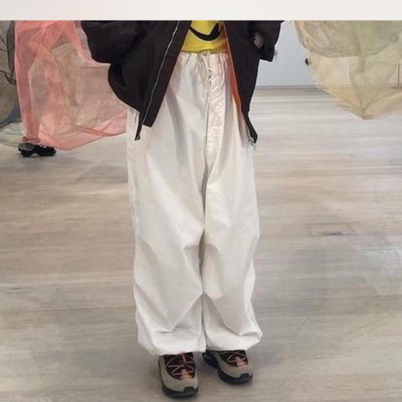 194 local - Depop