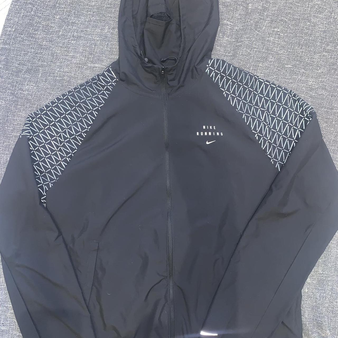 Nike festival windrunner discount jacket