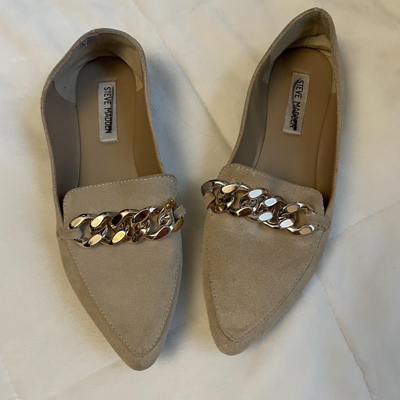 Steve Madden loafers with gold chain