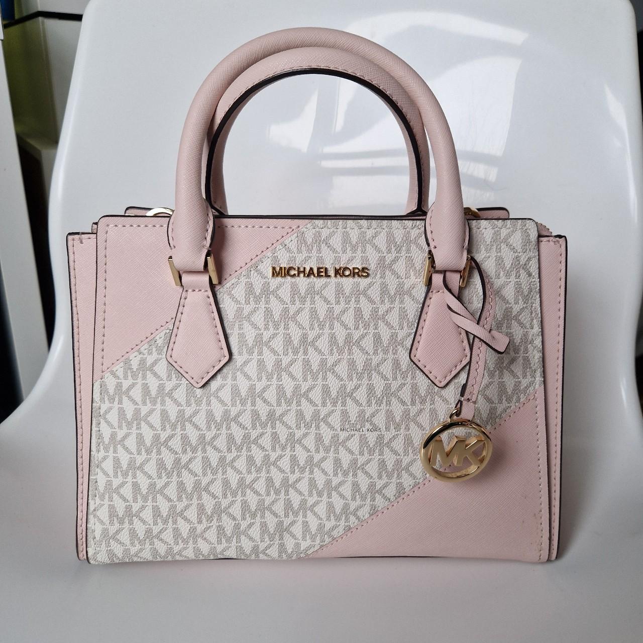 Pink and white michael kors bag used once perfect - Depop