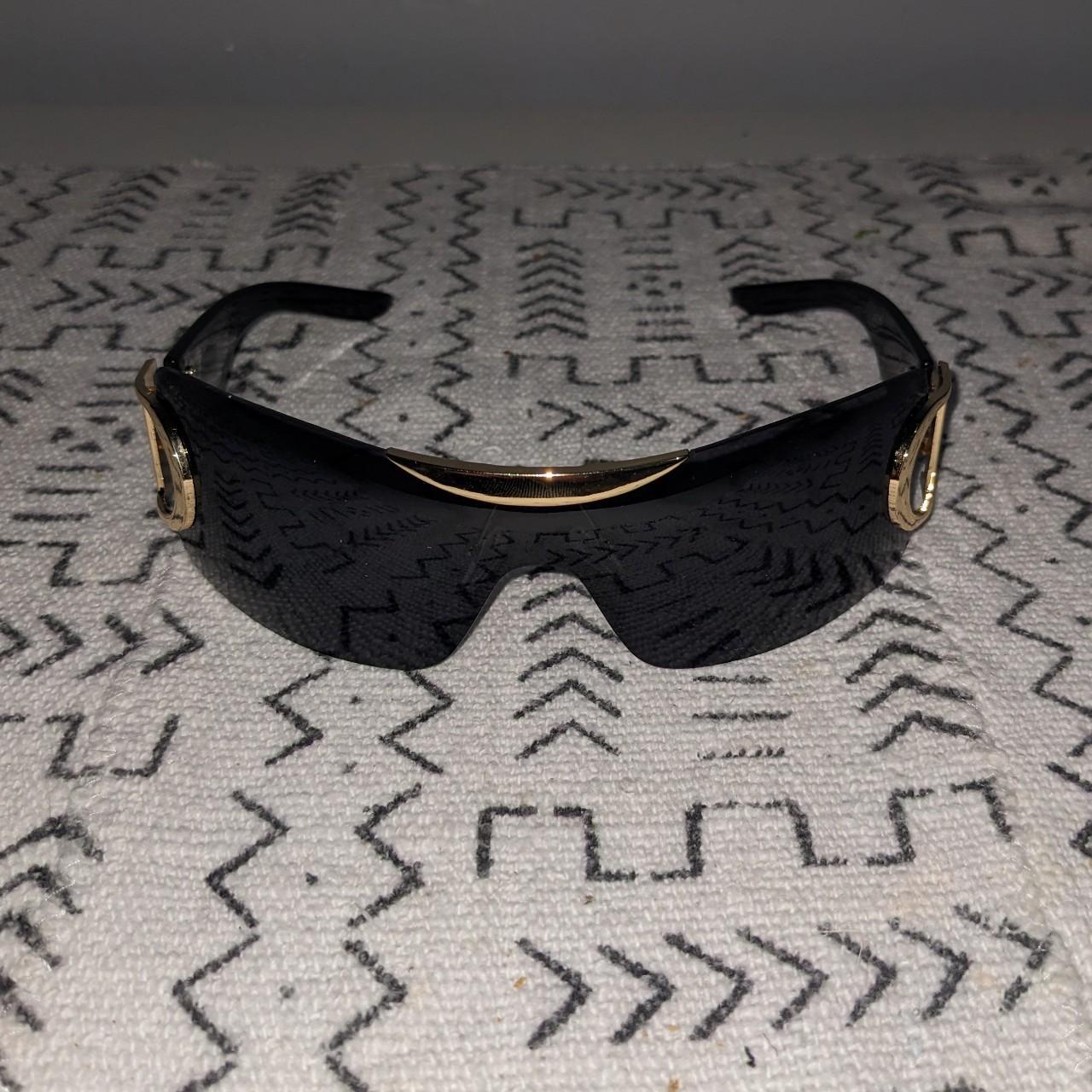 Women's Black and Gold Sunglasses Depop