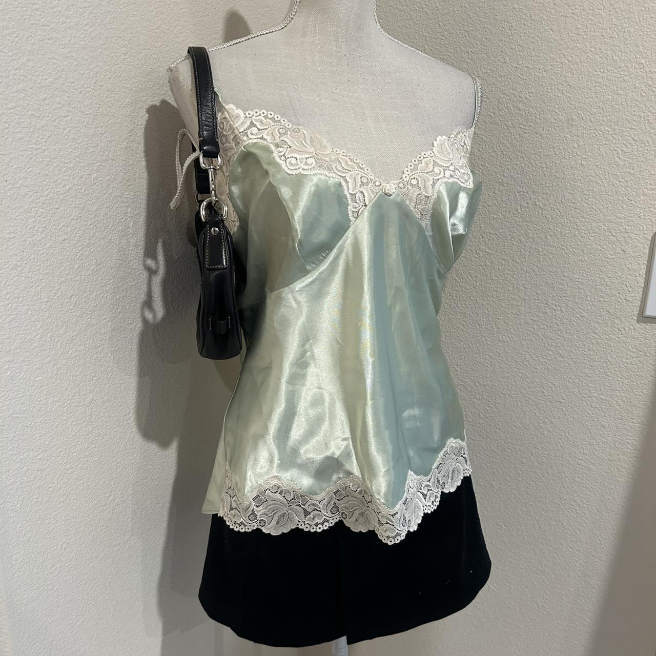 item listed by leslycobian
