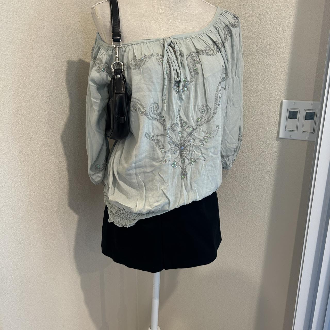 item listed by leslycobian